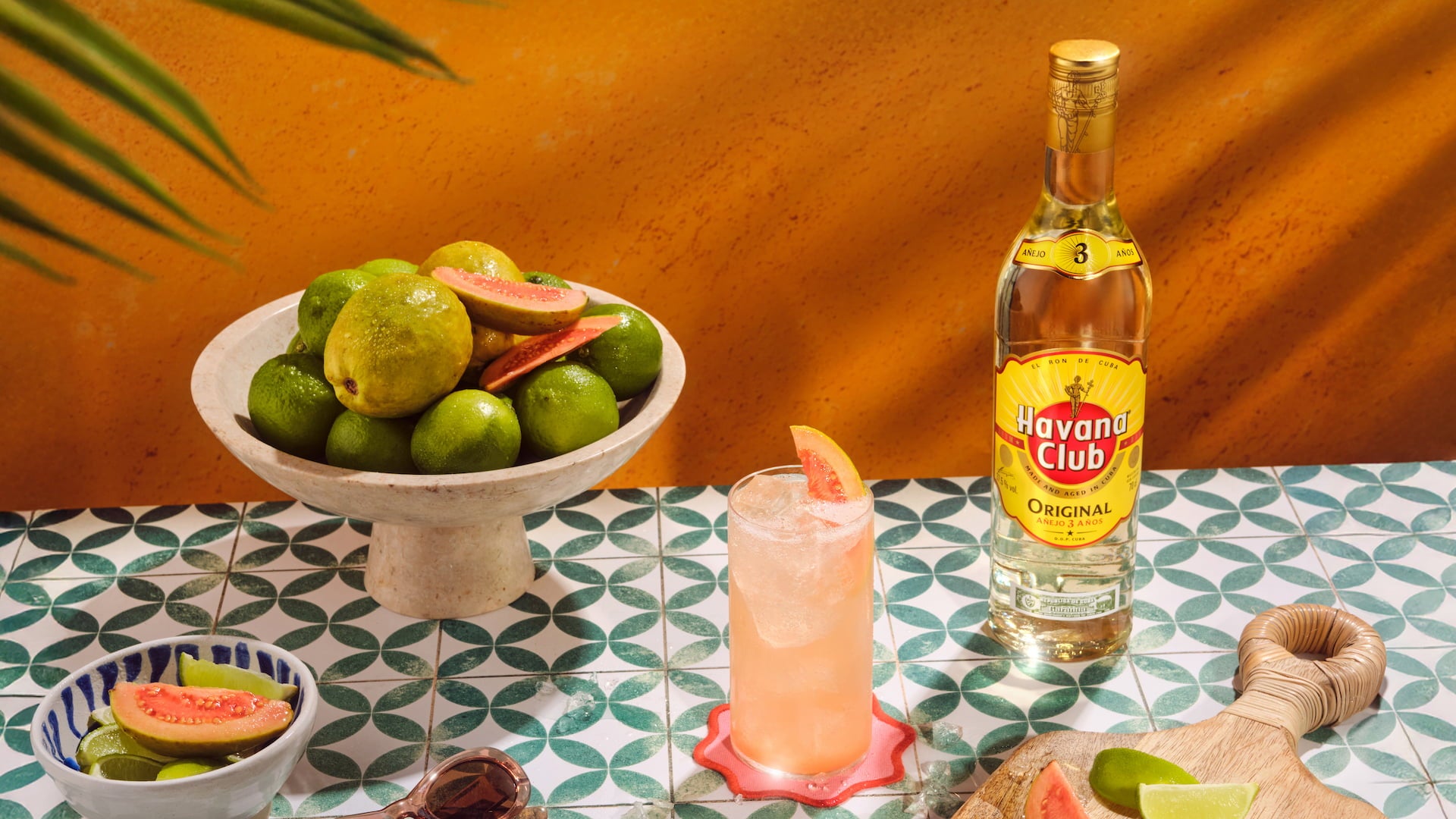 Guave Cooler Cocktail - Cooler Cocktailrezept mit Guave und Rum